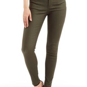 NWT -Tractr Nina High Waist Skinny in Olive